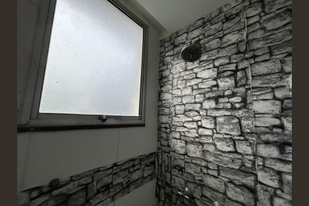 Apartamento para alugar com 55m², 2 quartos e 1 vagaChuveiro