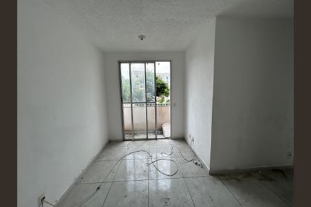 Sala de apartamento para alugar com 2 quartos, 55m² em Pavuna, Nilópolis