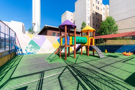 Apartamento para alugar com 49m², 2 quartos e sem vagaÁrea comum - Playground