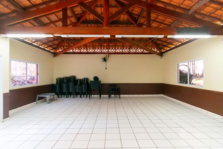 Apartamento para alugar com 49m², 2 quartos e sem vagaÁrea comum - Salão de festas