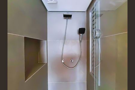 Apartamento à venda com 126m², 2 quartos e 1 vaga Apartamento à venda com 126m², 2 quartos e 1 vagaBanheiro da Suíte 2