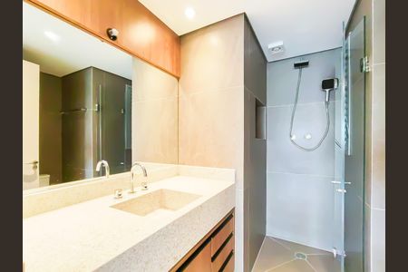 Apartamento à venda com 126m², 2 quartos e 1 vaga Apartamento à venda com 126m², 2 quartos e 1 vagaBanheiro da Suíte 2