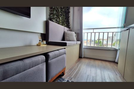 Apartamento à venda com 40m², 1 quarto e 1 vaga Apartamento à venda com 40m², 1 quarto e 1 vagaVaranda