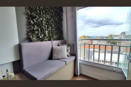 Apartamento à venda com 40m², 1 quarto e 1 vaga Apartamento à venda com 40m², 1 quarto e 1 vagaVaranda