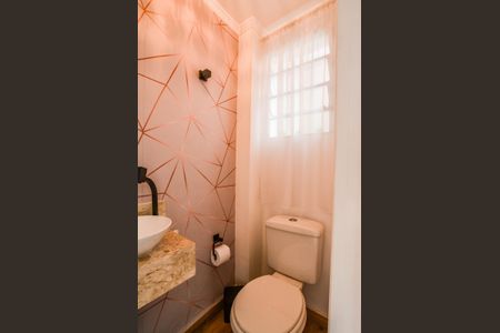 Casa de condomínio à venda com 69m², 2 quartos e 1 vagaLavabo