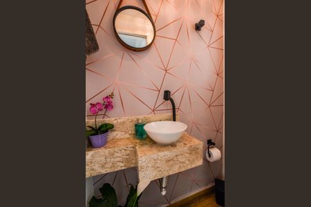 Casa de condomínio à venda com 69m², 2 quartos e 1 vagaLavabo