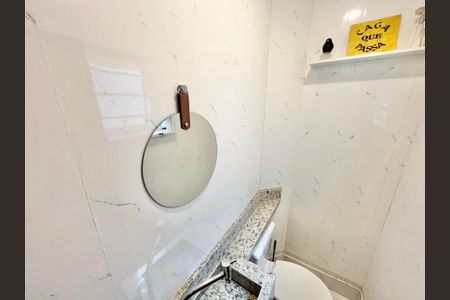 Casa de condomínio para alugar com 68m², 2 quartos e 1 vagaLavabo