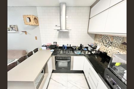 Casa de condomínio para alugar com 68m², 2 quartos e 1 vagaCozinha