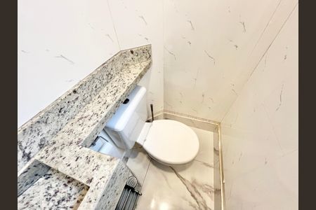 Casa de condomínio para alugar com 68m², 2 quartos e 1 vagaLavabo