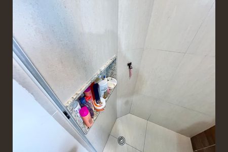 Casa de condomínio para alugar com 68m², 2 quartos e 1 vagaBanheiro da Suíte 1