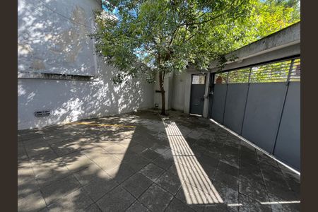 Casa de condomínio à venda com 68m², 2 quartos e 1 vaga Casa de condomínio à venda com 68m², 2 quartos e 1 vagaGaragem