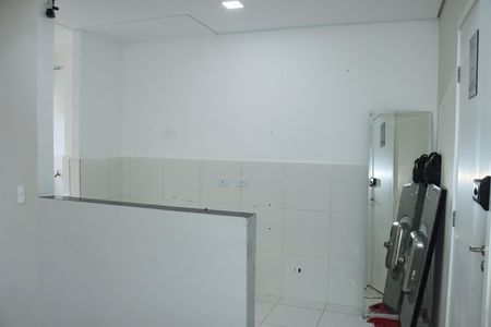 Apartamento para alugar com 2 quartos, 48m² em Cemucam, Cotia