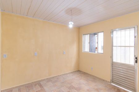 Sala de casa para alugar com 2 quartos, 85m² em Jardim Porteira Grande, São Paulo