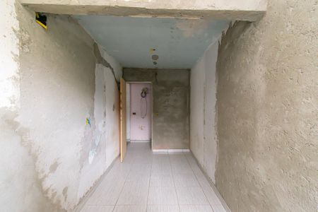 Quarto 1 de casa para alugar com 2 quartos, 85m² em Jardim Porteira Grande, São Paulo