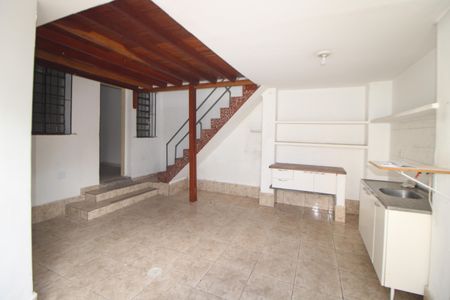 Casa à venda com 160m², 2 quartos e 1 vagaCozinha