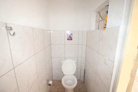 Casa à venda com 160m², 2 quartos e 1 vagaBanheiro 2