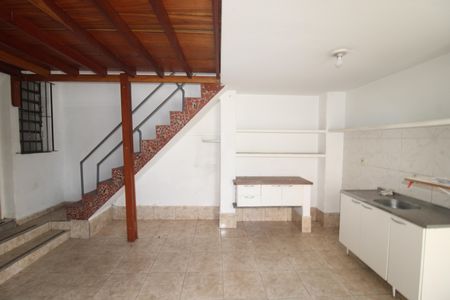 Casa à venda com 160m², 2 quartos e 1 vagaCozinha