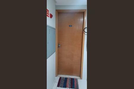 Apartamento para alugar com 62m², 2 quartos e 1 vagaPorta de entrada