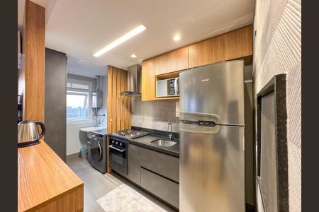 Cozinha  de apartamento para alugar com 2 quartos, 58m² em São Sebastião, Porto Alegre
