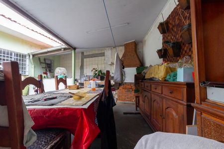 Casa à venda com 310m², 1 quarto e 6 vagasQuintal e área de serviço