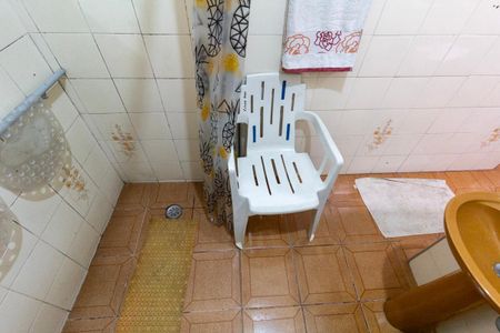 Casa à venda com 310m², 1 quarto e 6 vagasBanheiro