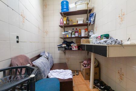 Casa à venda com 310m², 1 quarto e 6 vagasDispensa