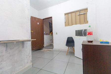 Casa à venda com 310m², 1 quarto e 6 vagasCozinha 2