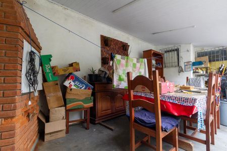 Casa à venda com 310m², 1 quarto e 6 vagasQuintal e área de serviço