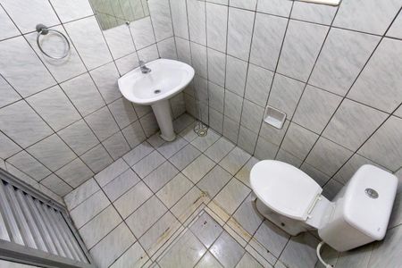 Casa à venda com 124m², 1 quarto e 1 vaga Casa à venda com 124m², 1 quarto e 1 vagaBanheiro