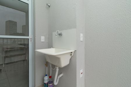 Apartamento para alugar com 41m², 2 quartos e 1 vaga Apartamento para alugar com 41m², 2 quartos e 1 vagaÁrea de Serviço