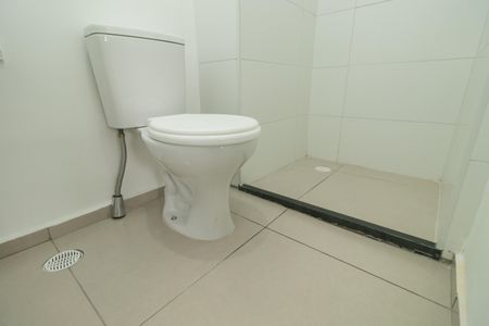 Apartamento para alugar com 41m², 2 quartos e 1 vaga Apartamento para alugar com 41m², 2 quartos e 1 vagaBanheiro
