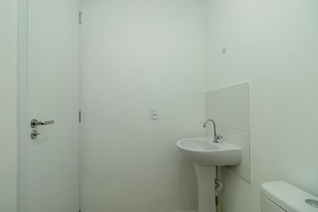 Apartamento para alugar com 41m², 2 quartos e 1 vaga Apartamento para alugar com 41m², 2 quartos e 1 vagaBanheiro