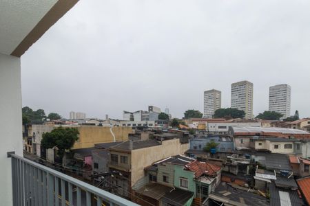 Apartamento para alugar com 41m², 2 quartos e 1 vaga Apartamento para alugar com 41m², 2 quartos e 1 vagaVaranda vista