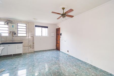 Apartamento para alugar com 35m², 2 quartos e sem vaga Apartamento para alugar com 35m², 2 quartos e sem vagaSala