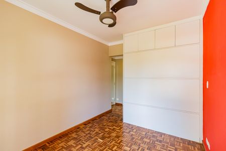 Apartamento à venda com 125m², 3 quartos e 2 vagas Apartamento à venda com 125m², 3 quartos e 2 vagasQuarto Suíte
