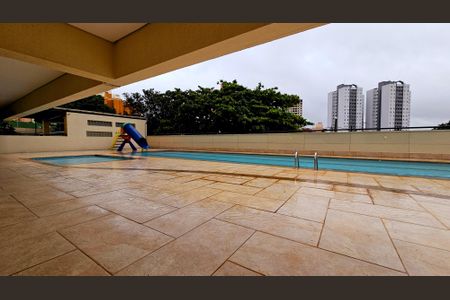Apartamento para alugar com 65m², 2 quartos e 1 vagaÁrea comum - Piscina