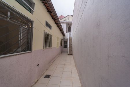 Casa à venda com 149m², 4 quartos e 2 vagasCorredor