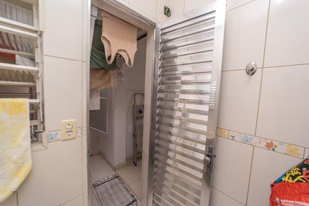 Casa à venda com 149m², 4 quartos e 2 vagasBanheiro 2