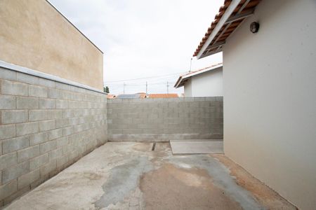 Casa de condomínio para alugar com 80m², 2 quartos e 2 vagas Casa de condomínio para alugar com 80m², 2 quartos e 2 vagasQuintal