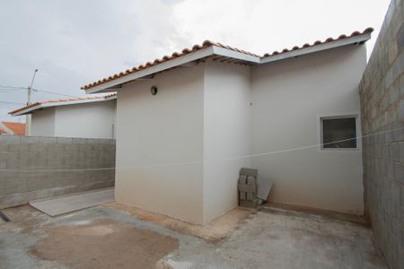 Casa de condomínio para alugar com 80m², 2 quartos e 2 vagas Casa de condomínio para alugar com 80m², 2 quartos e 2 vagasQuintal