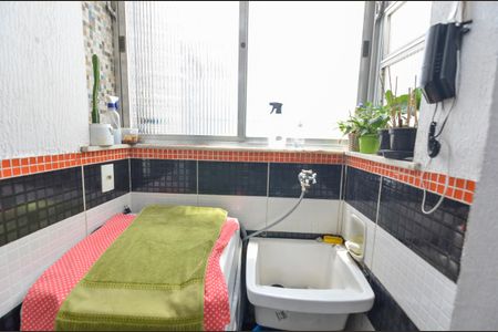 Apartamento à venda com 125m², 4 quartos e 1 vagaÁrea de Serviço