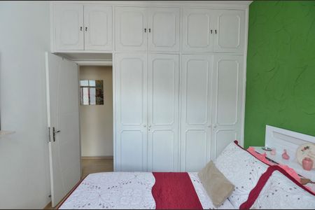 Apartamento à venda com 125m², 4 quartos e 1 vagaQuarto 1