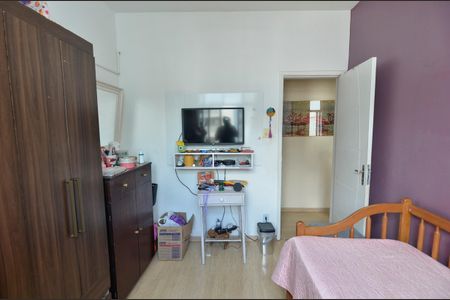 Apartamento à venda com 125m², 4 quartos e 1 vagaQuarto 2