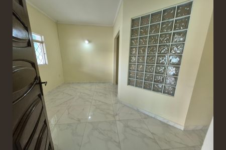 Hall social de casa para alugar com 3 quartos, 180m² em Jardim Campos Eliseos, Campinas