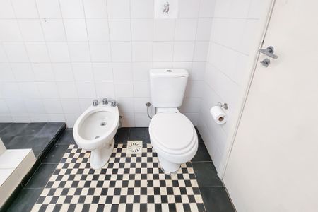 Casa à venda com 275m², 2 quartos e 1 vagaBanheiro da Suite 