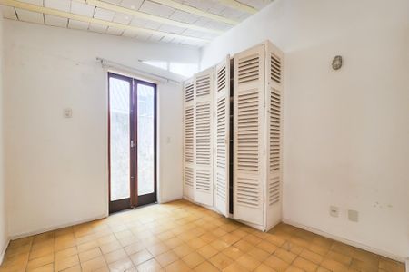 Casa à venda com 275m², 2 quartos e 1 vagaQuarto 2