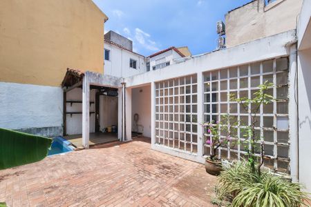 Casa à venda com 275m², 2 quartos e 1 vagaQuintal 
