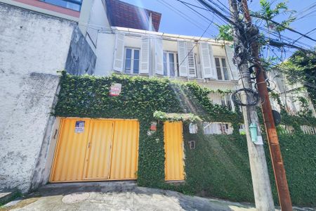 Casa à venda com 275m², 2 quartos e 1 vagaFachada 