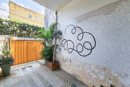 Casa à venda com 275m², 2 quartos e 1 vagaGaragem 