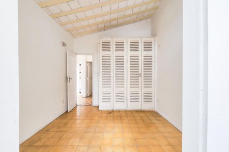 Casa à venda com 275m², 2 quartos e 1 vagaQuarto 1